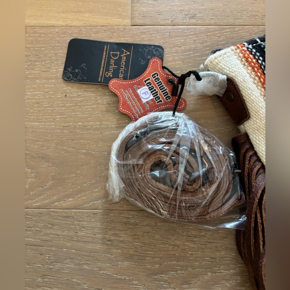 American Darling Bag Churro Wool Leather Tooled Fringe Aztec Boho Crossbody NWT - Picture 10 of 15